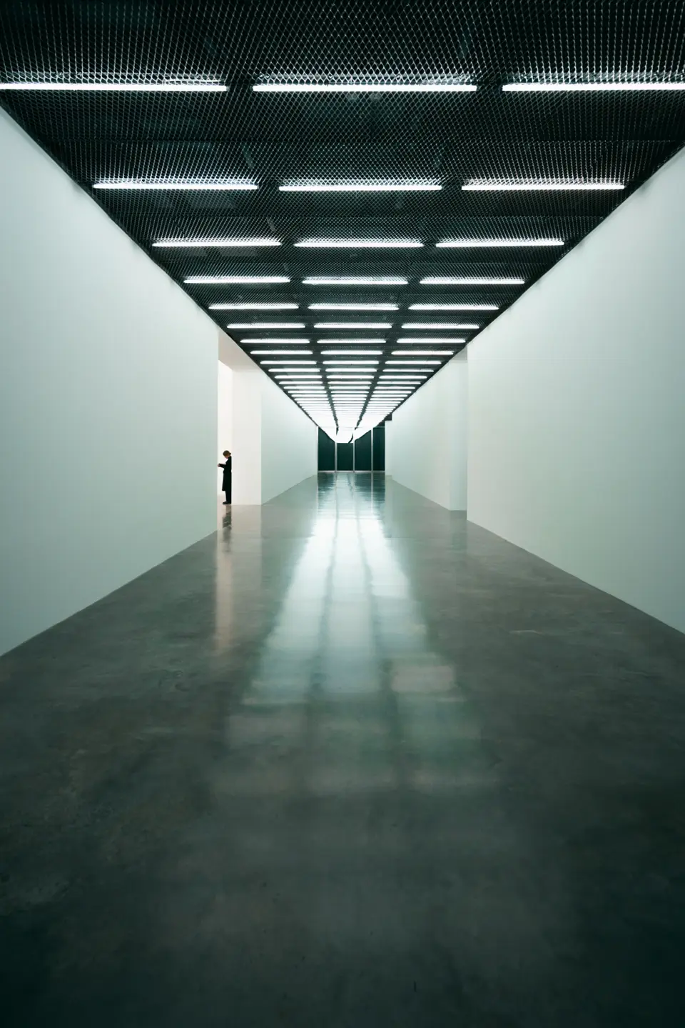 Galerijgang in Londen: illustratieve foto, geen MCC Gallery of werk van Mounir Ayache.